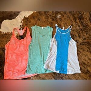 Under Armour Tanks Medium